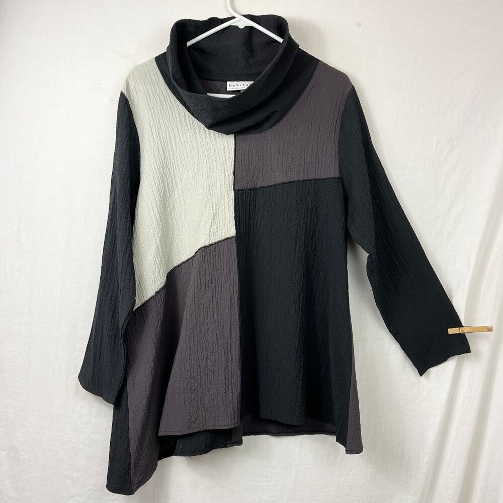 Habitat Crinkle Asymmetrical Top Womens M Cowl Neck Abstract Lagenlook Oversized